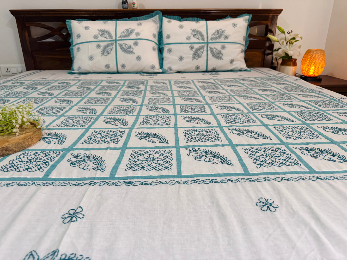 Sana - King Size Chikankari Bedsheet 100% Mulmul Cotton