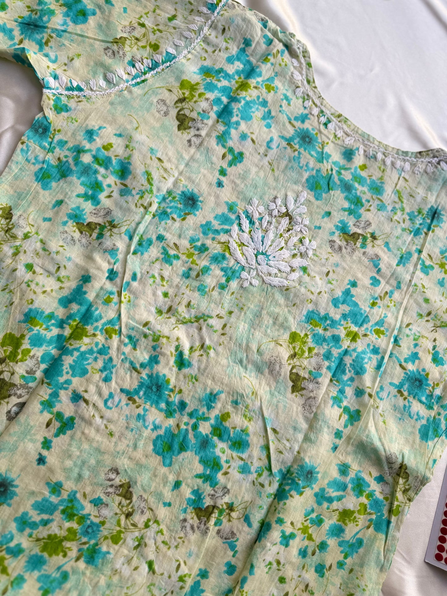 SARA Mul Kurti - Green Floral