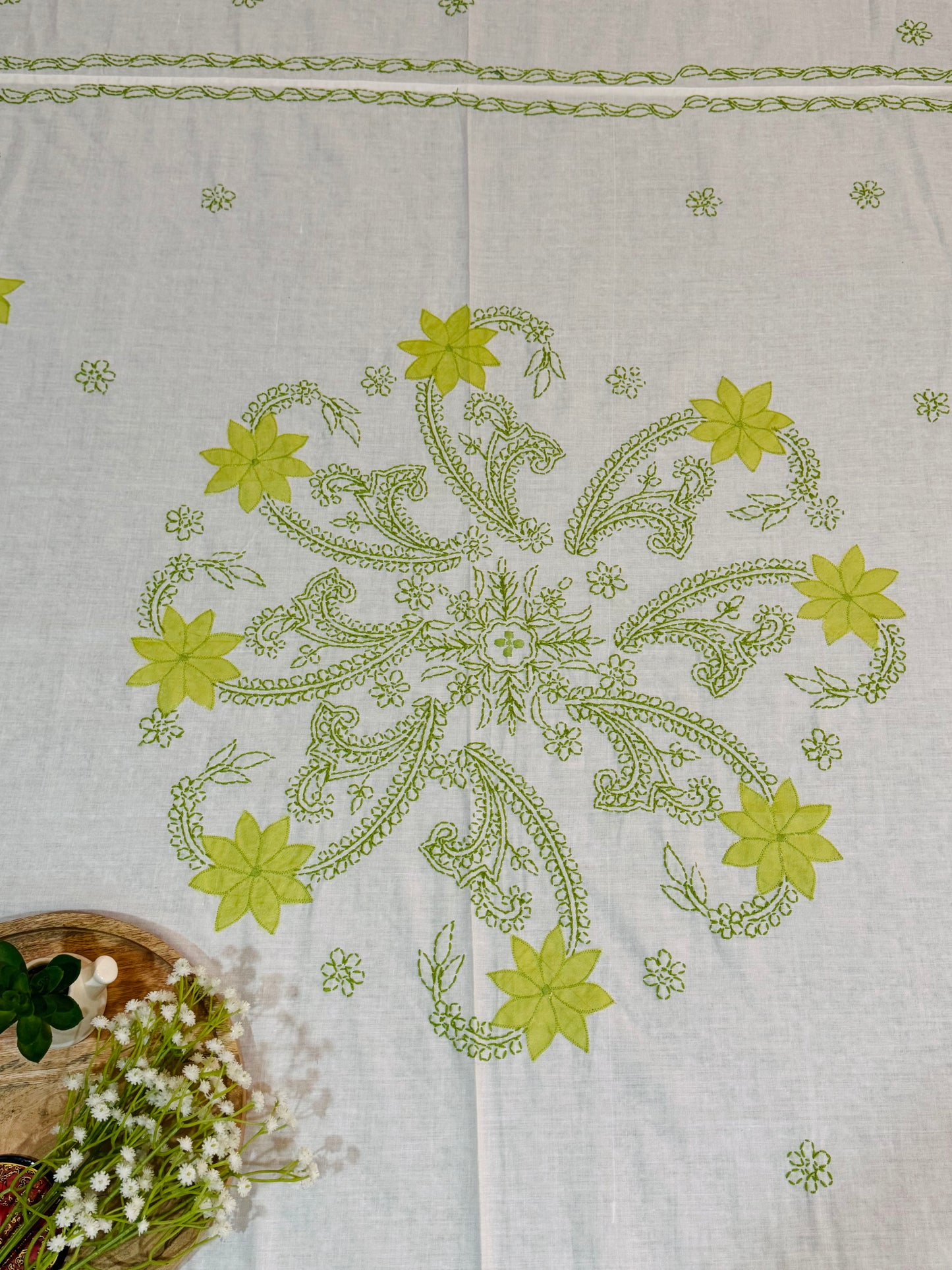 Zohra - King Size Chikankari Bedsheet 100% Mulmul Cotton