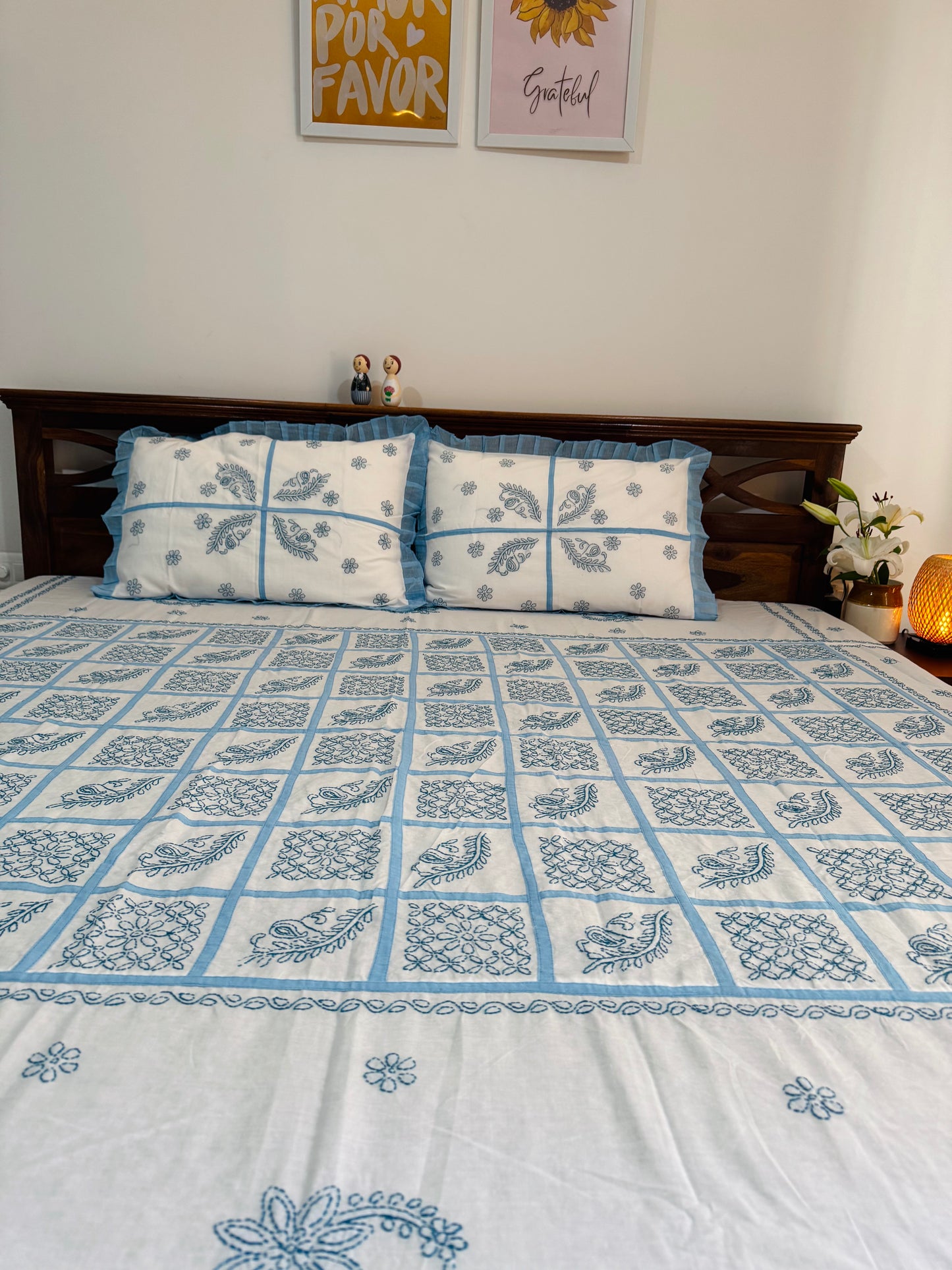 Dua - King Size Chikankari Bedsheet 100% Mulmul Cotton