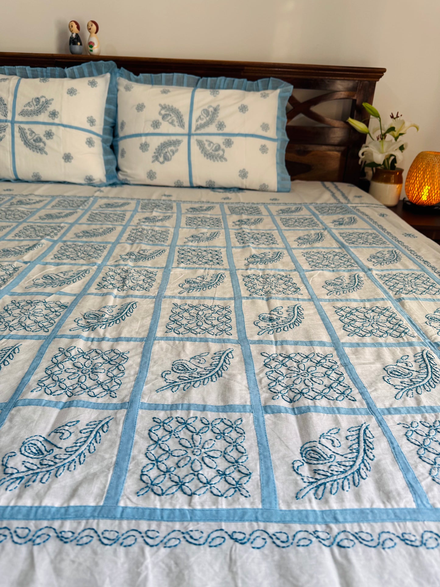 Dua - King Size Chikankari Bedsheet 100% Mulmul Cotton