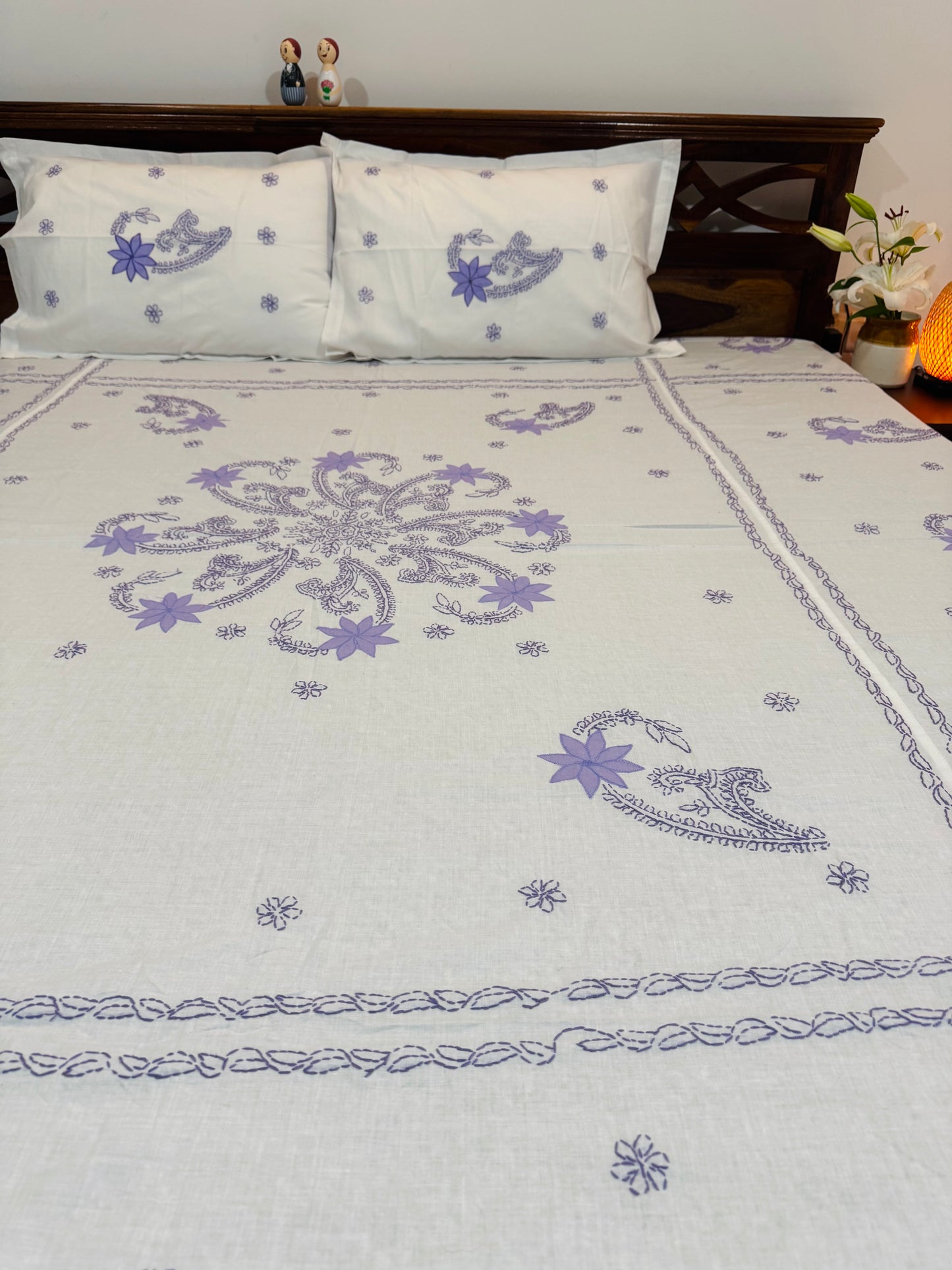Haya - King Size Chikankari Bedsheet 100% Mulmul Cotton