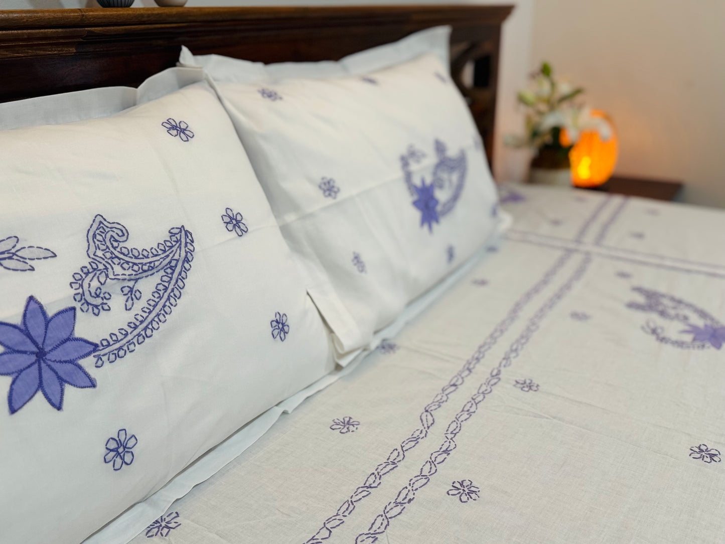 Haya - King Size Chikankari Bedsheet 100% Mulmul Cotton